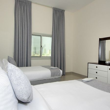 Spacious 2 Bedroom In Al Telal 11, Al Barsha 1 迪拜 外观 照片