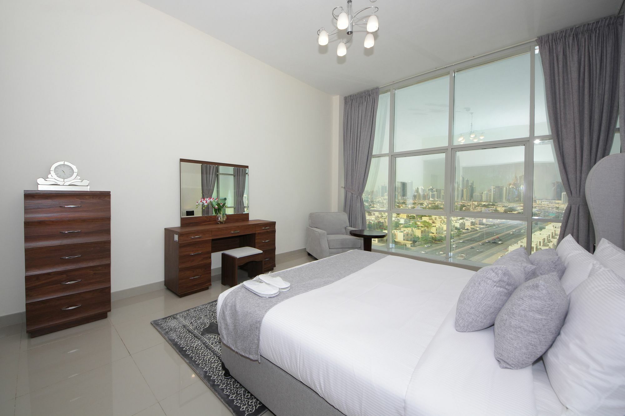 Spacious 2 Bedroom In Al Telal 11, Al Barsha 1 迪拜 外观 照片