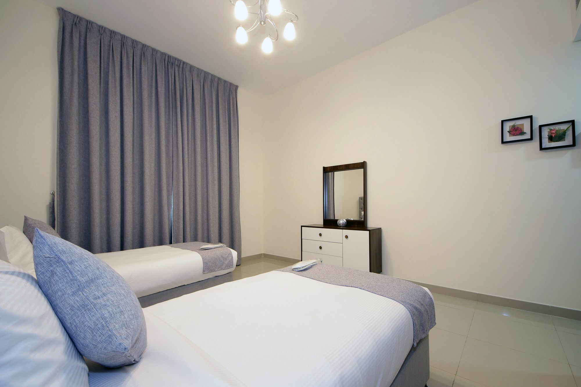 Spacious 2 Bedroom In Al Telal 11, Al Barsha 1 迪拜 外观 照片