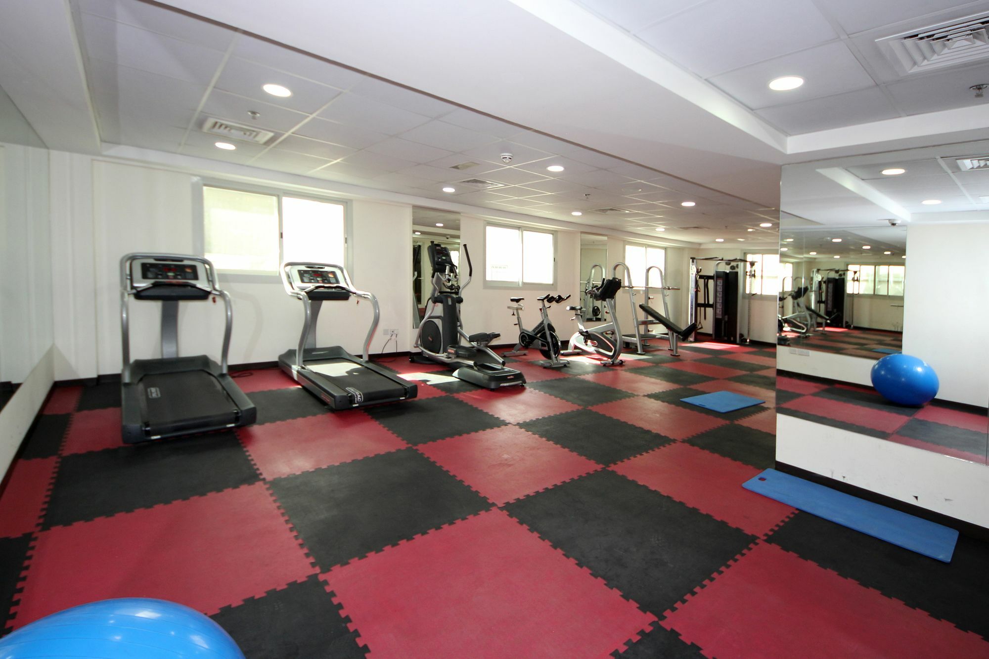 Spacious 2 Bedroom In Al Telal 11, Al Barsha 1 迪拜 外观 照片